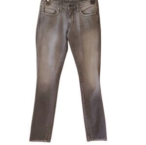 Chip & Pepper Woman's Gray Jeans Size 26‎